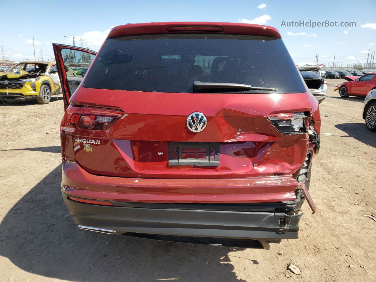 2019 Volkswagen Tiguan S Red vin: 3VV1B7AX4KM008980