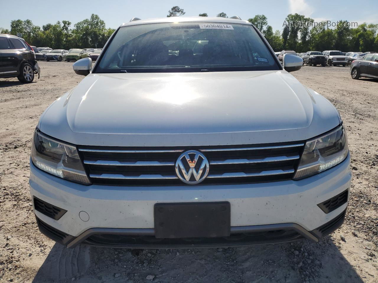 2019 Volkswagen Tiguan S White vin: 3VV1B7AX4KM028582