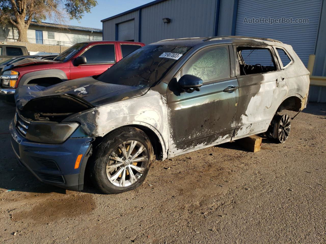 2019 Volkswagen Tiguan S Burn vin: 3VV1B7AX4KM057581