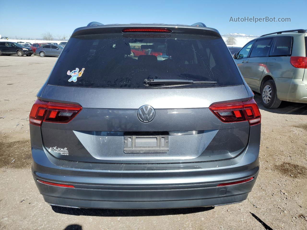 2018 Volkswagen Tiguan S Charcoal vin: 3VV1B7AX5JM024202