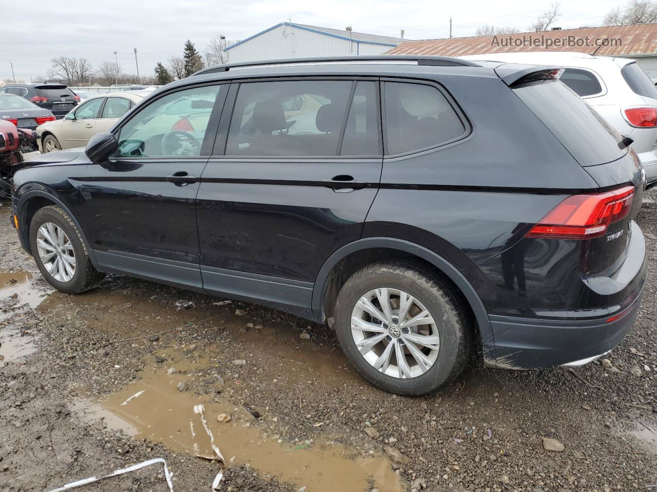 2018 Volkswagen Tiguan S Black vin: 3VV1B7AX5JM074548