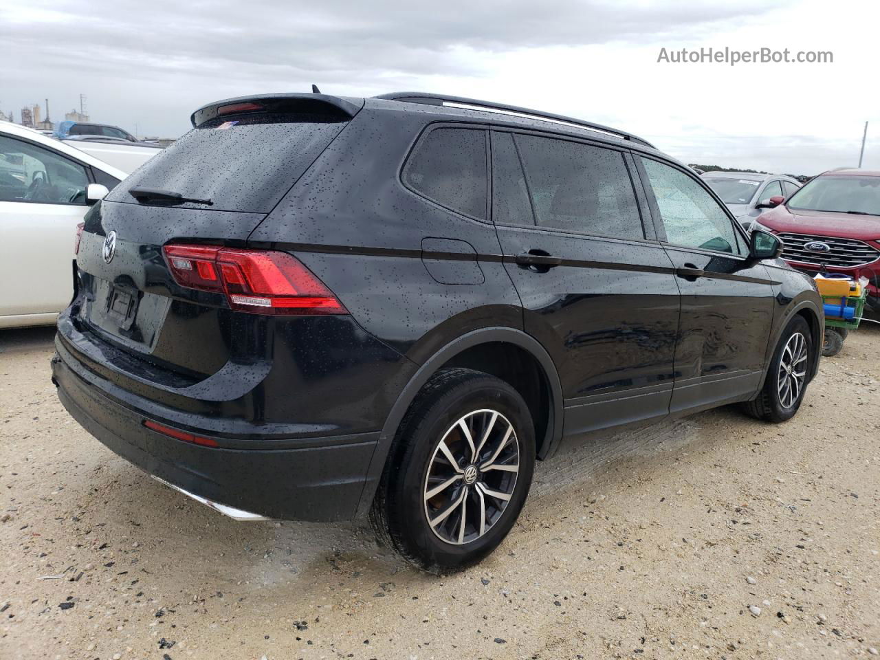 2021 Volkswagen Tiguan S Черный vin: 3VV1B7AX5MM033910