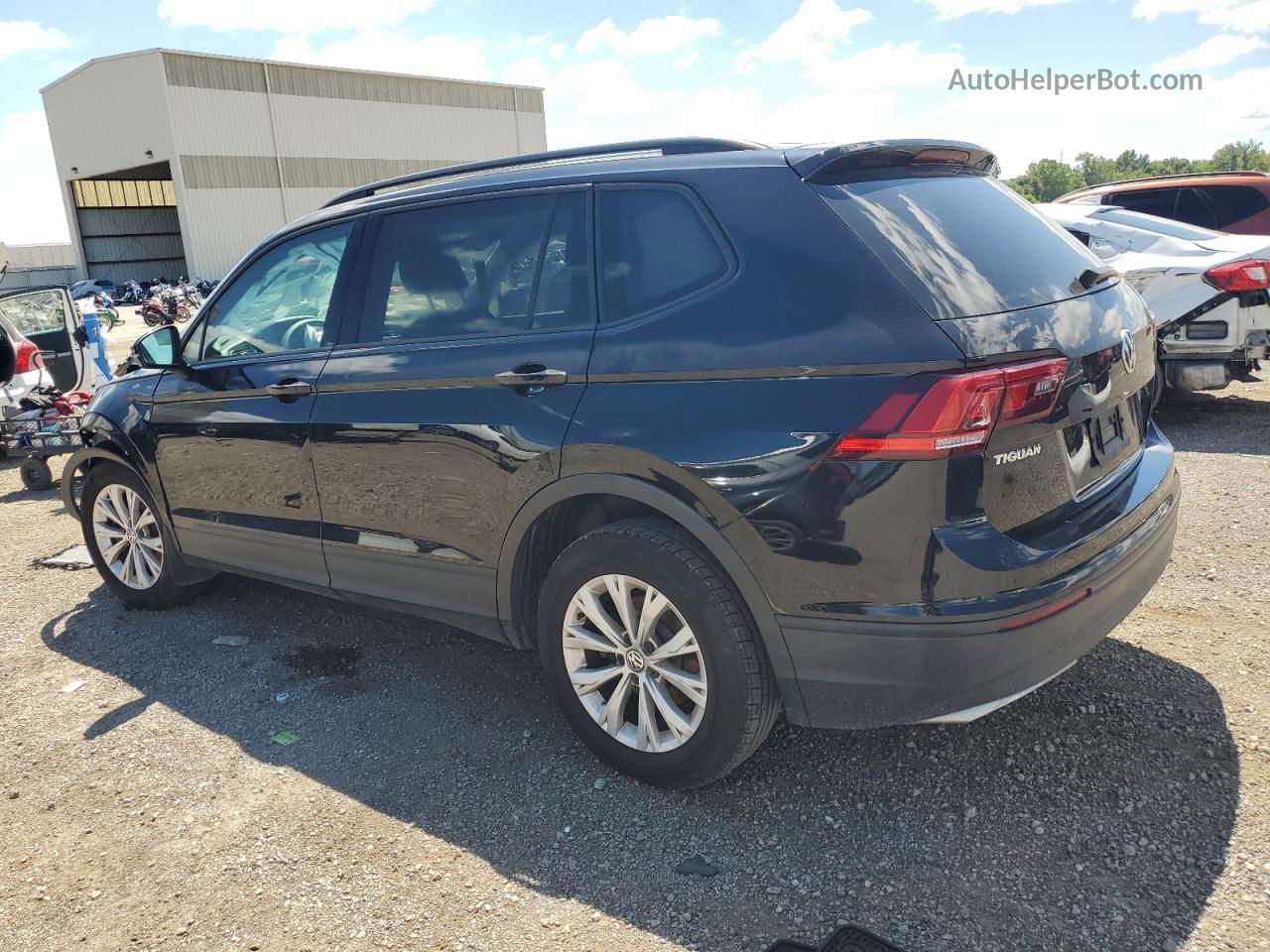 2018 Volkswagen Tiguan S Black vin: 3VV1B7AX7JM035749