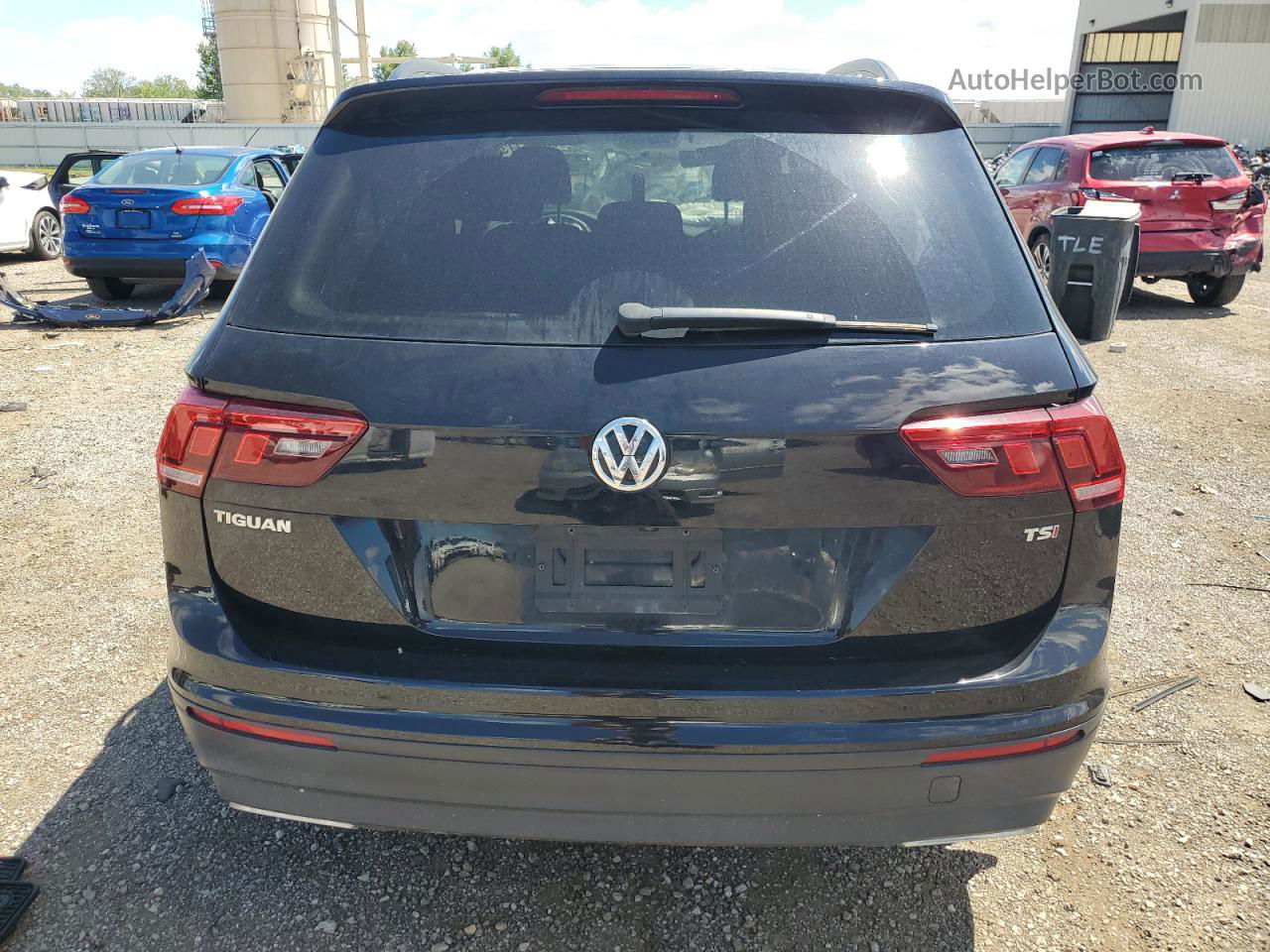 2018 Volkswagen Tiguan S Black vin: 3VV1B7AX7JM035749