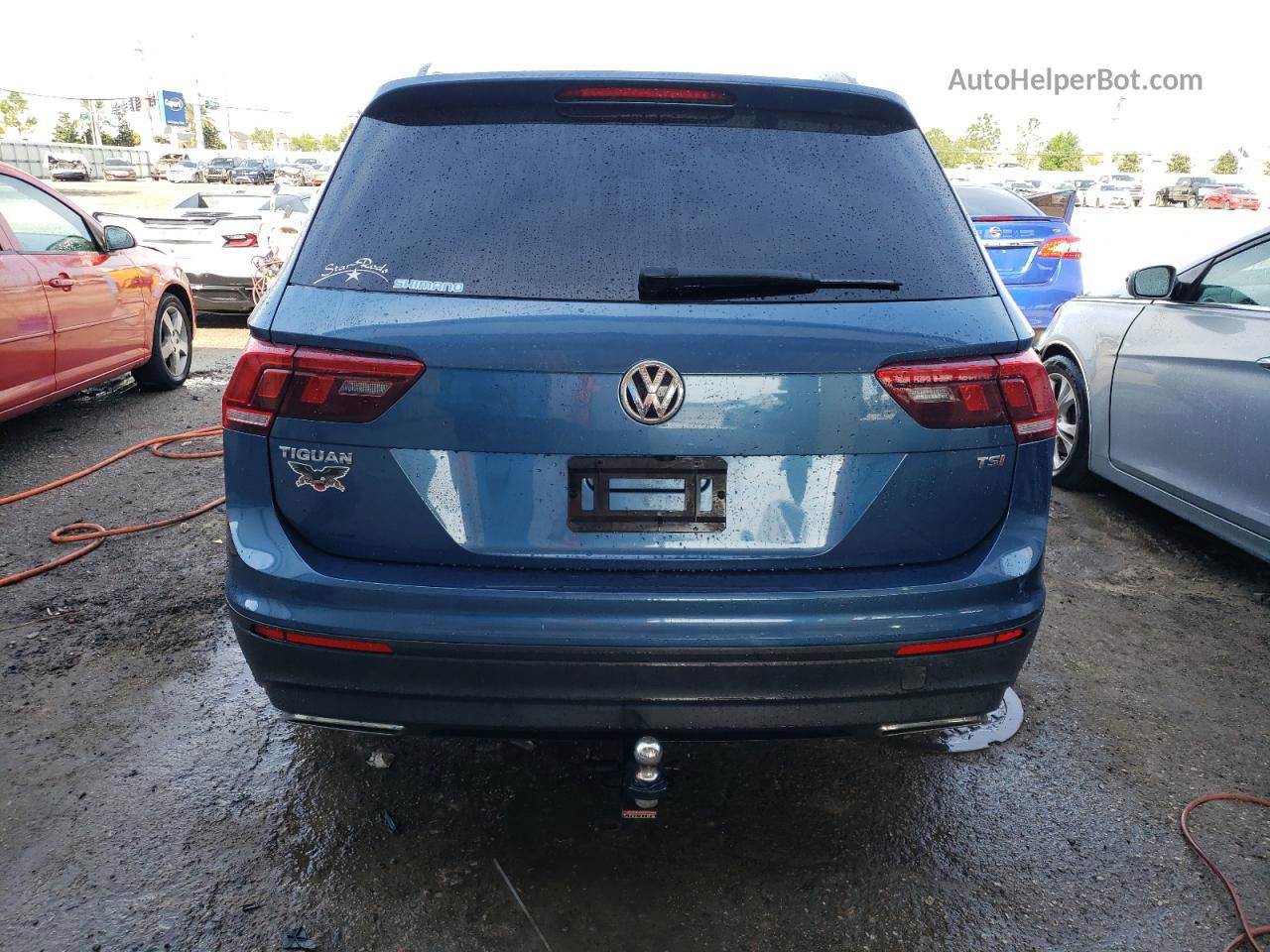 2018 Volkswagen Tiguan S Синий vin: 3VV1B7AX8JM035467