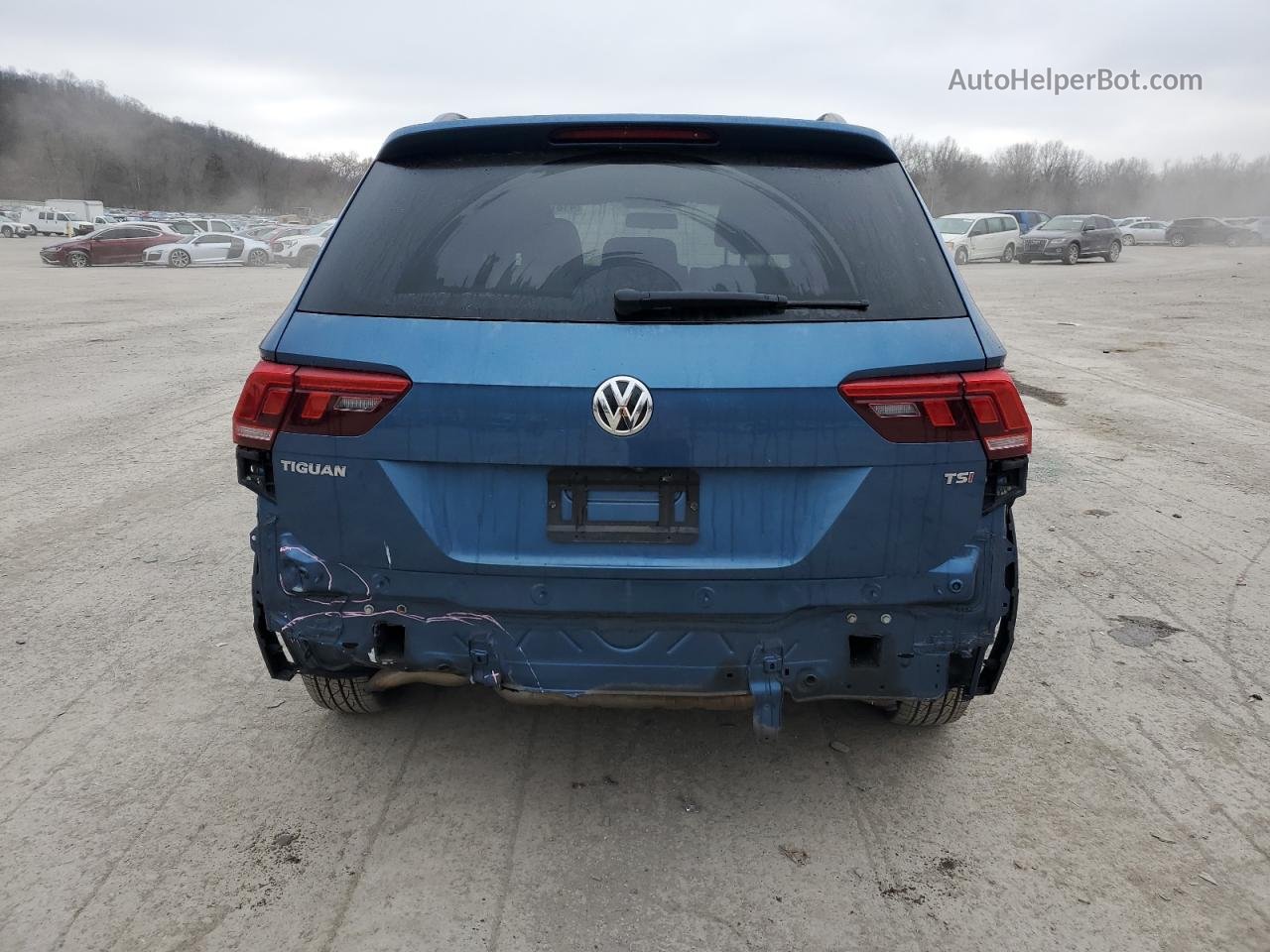2018 Volkswagen Tiguan S Синий vin: 3VV1B7AX8JM120647