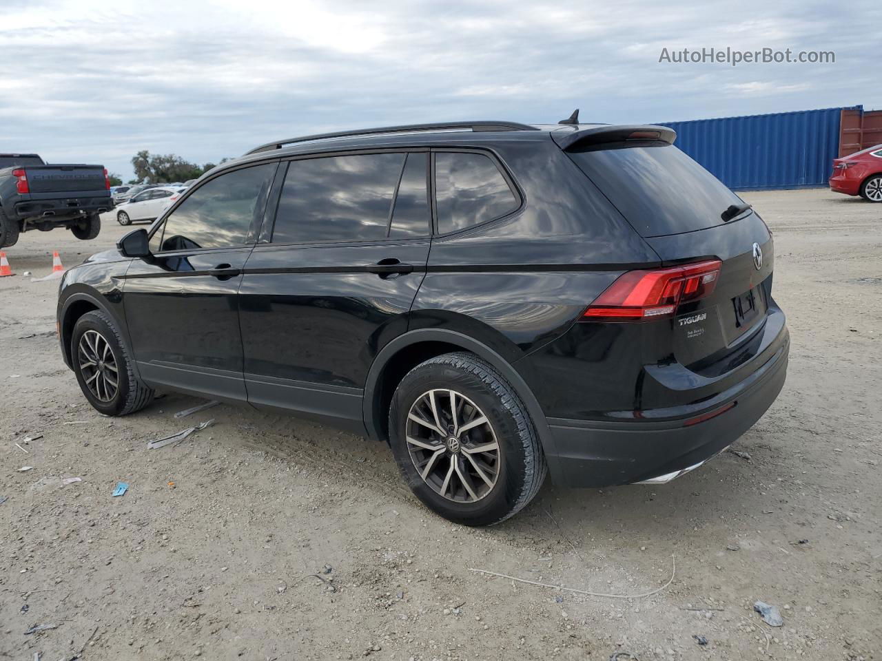 2021 Volkswagen Tiguan S Черный vin: 3VV1B7AX9MM110309