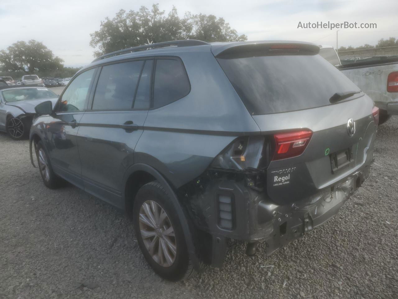 2018 Volkswagen Tiguan S Gray vin: 3VV1B7AXXJM073881