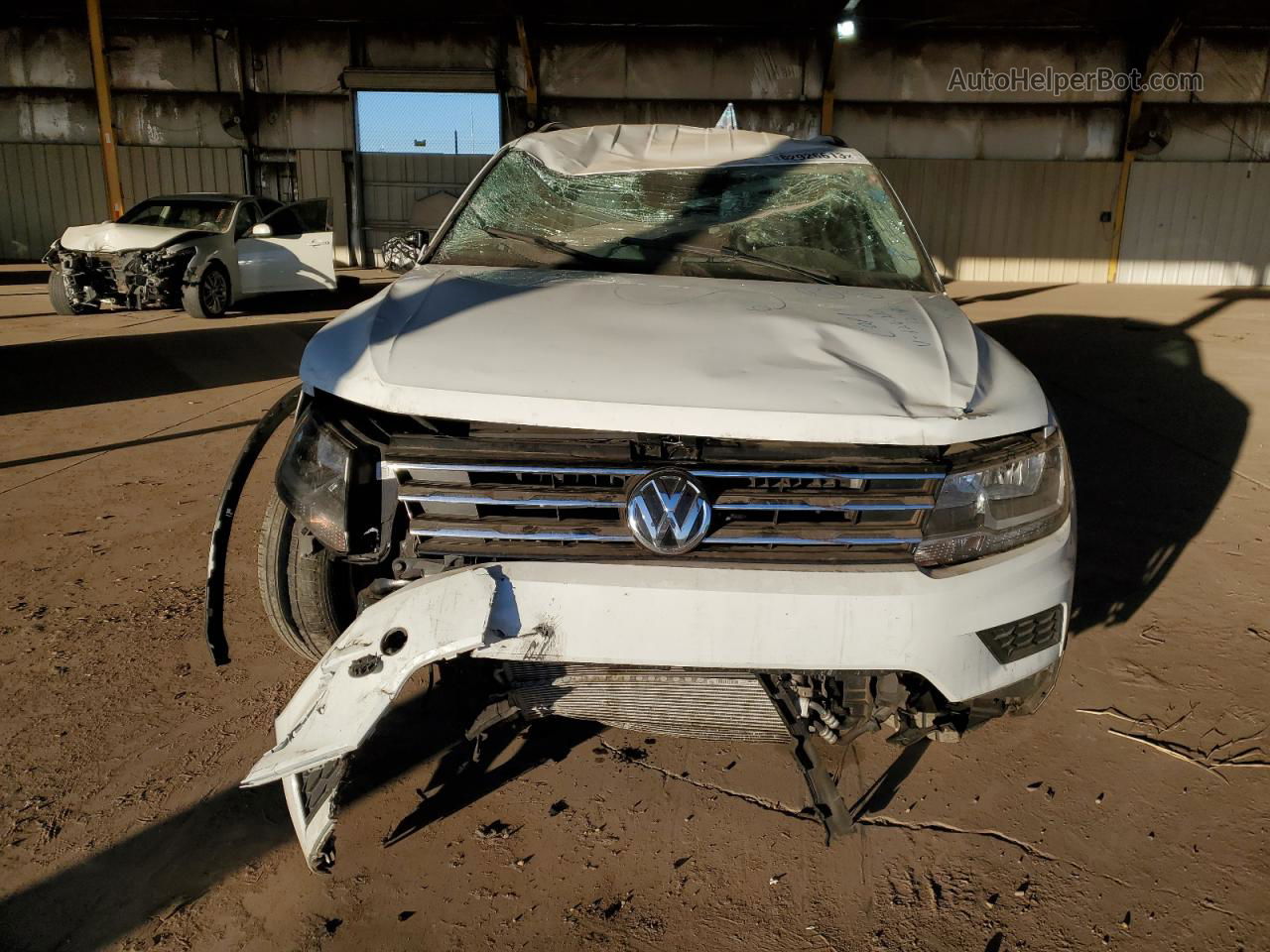 2018 Volkswagen Tiguan S White vin: 3VV1B7AXXJM126210