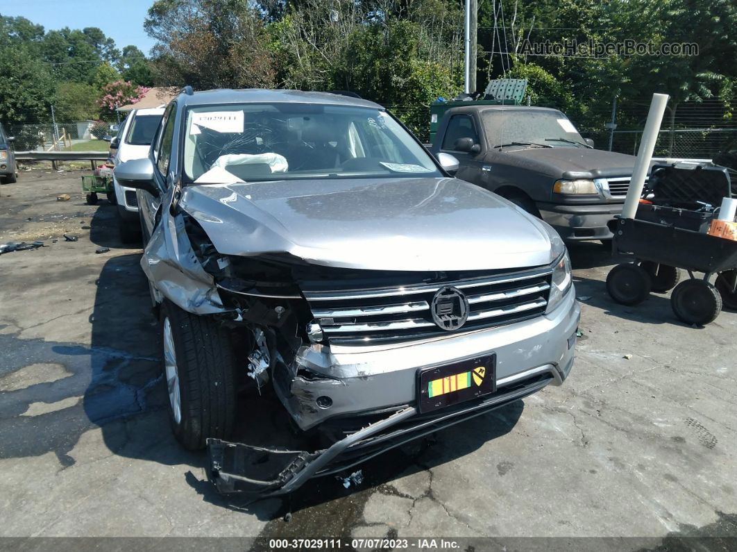 2019 Volkswagen Tiguan S Серебряный vin: 3VV1B7AXXKM090407