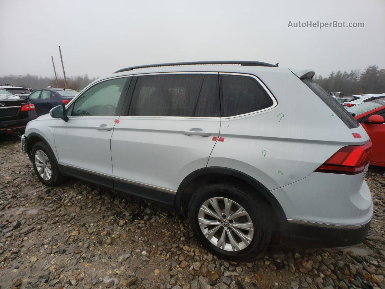 2018 Volkswagen Tiguan Se White vin: 3VV2B7AX0JM024774