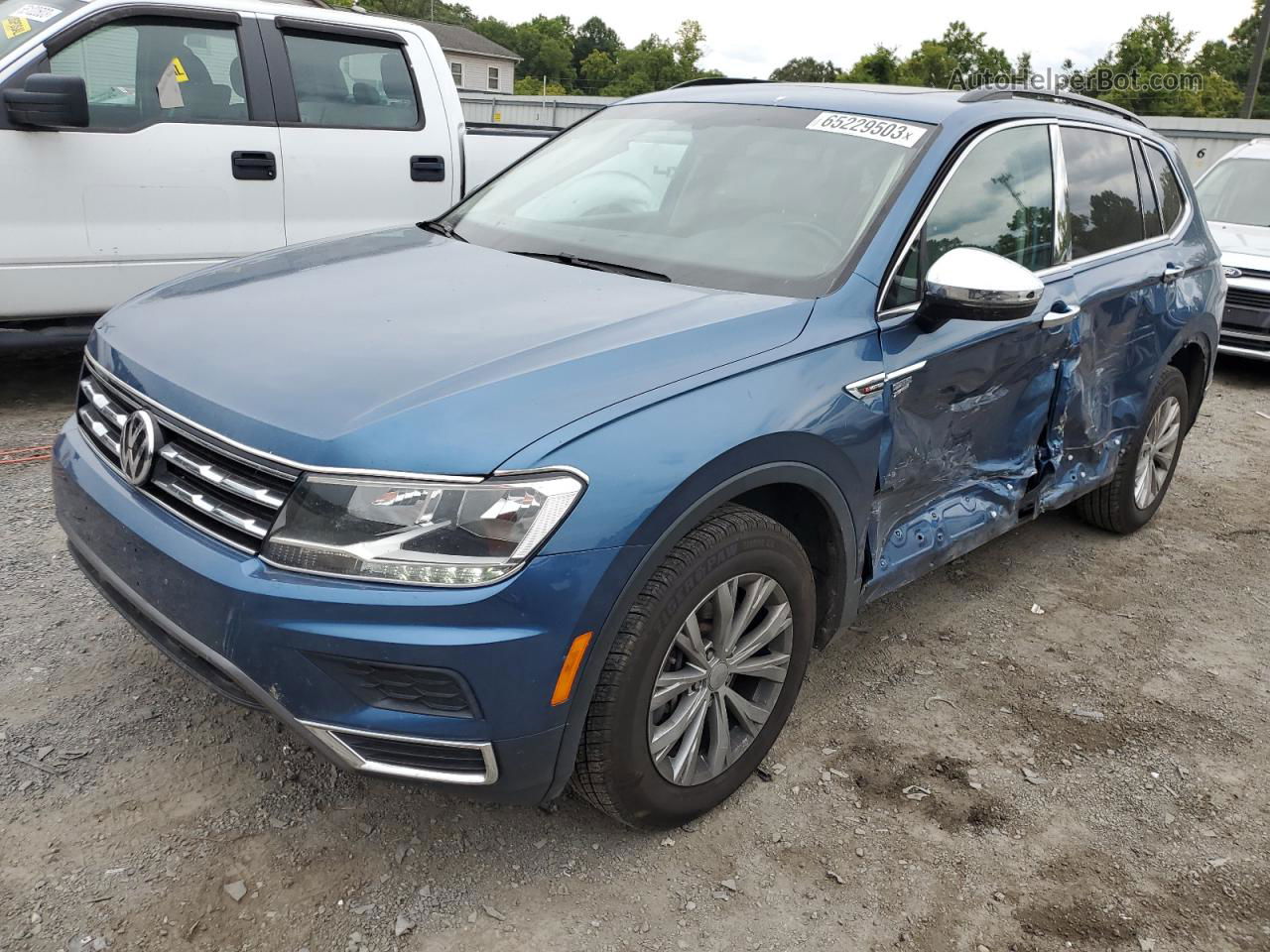 2018 Volkswagen Tiguan Se Blue vin: 3VV2B7AX0JM050601