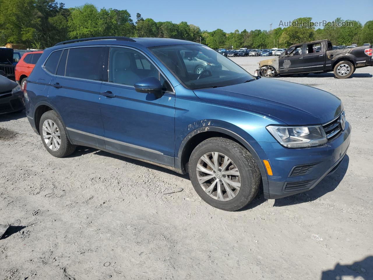 2018 Volkswagen Tiguan Se Blue vin: 3VV2B7AX0JM151198