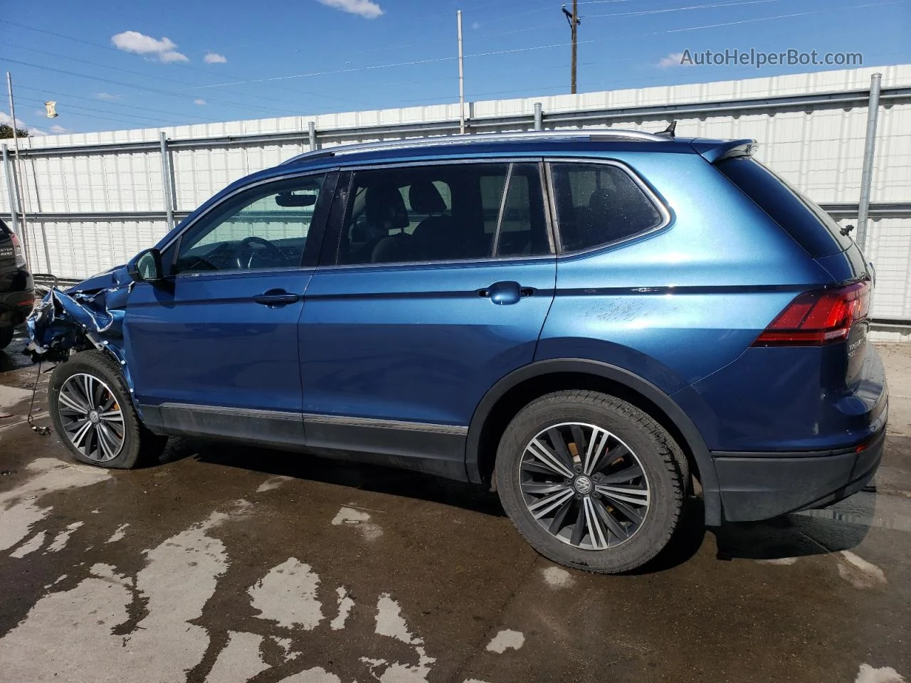 2019 Volkswagen Tiguan Se Blue vin: 3VV2B7AX0KM047991