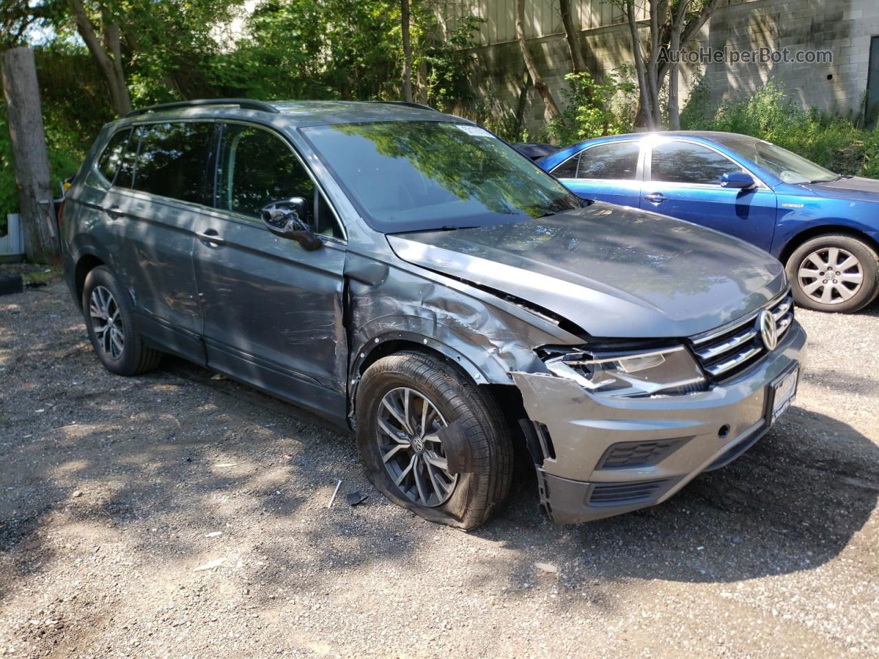 2019 Volkswagen Tiguan Se Gray vin: 3VV2B7AX0KM057632