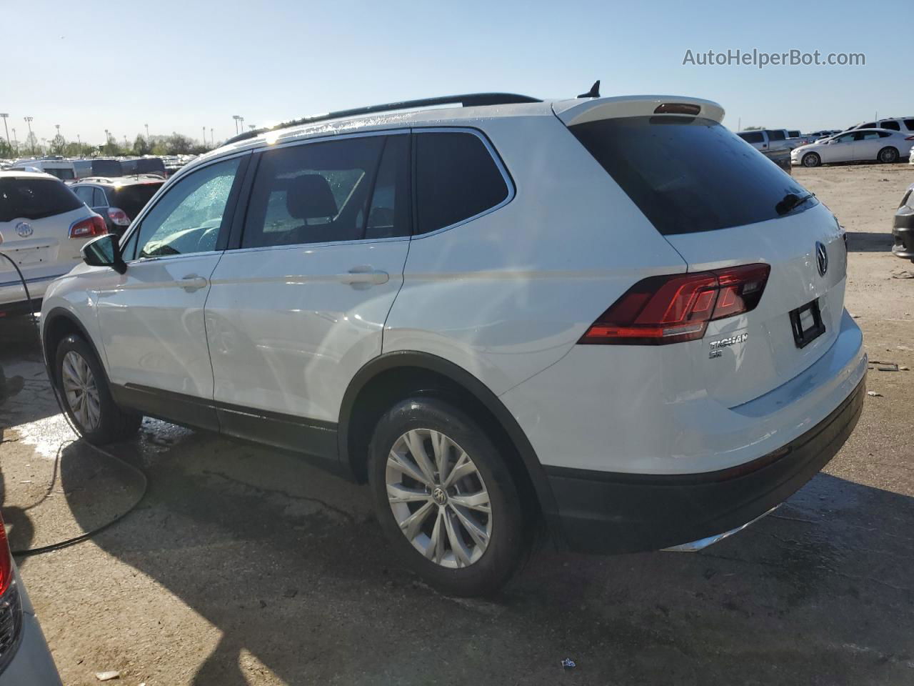 2019 Volkswagen Tiguan Se White vin: 3VV2B7AX0KM082479