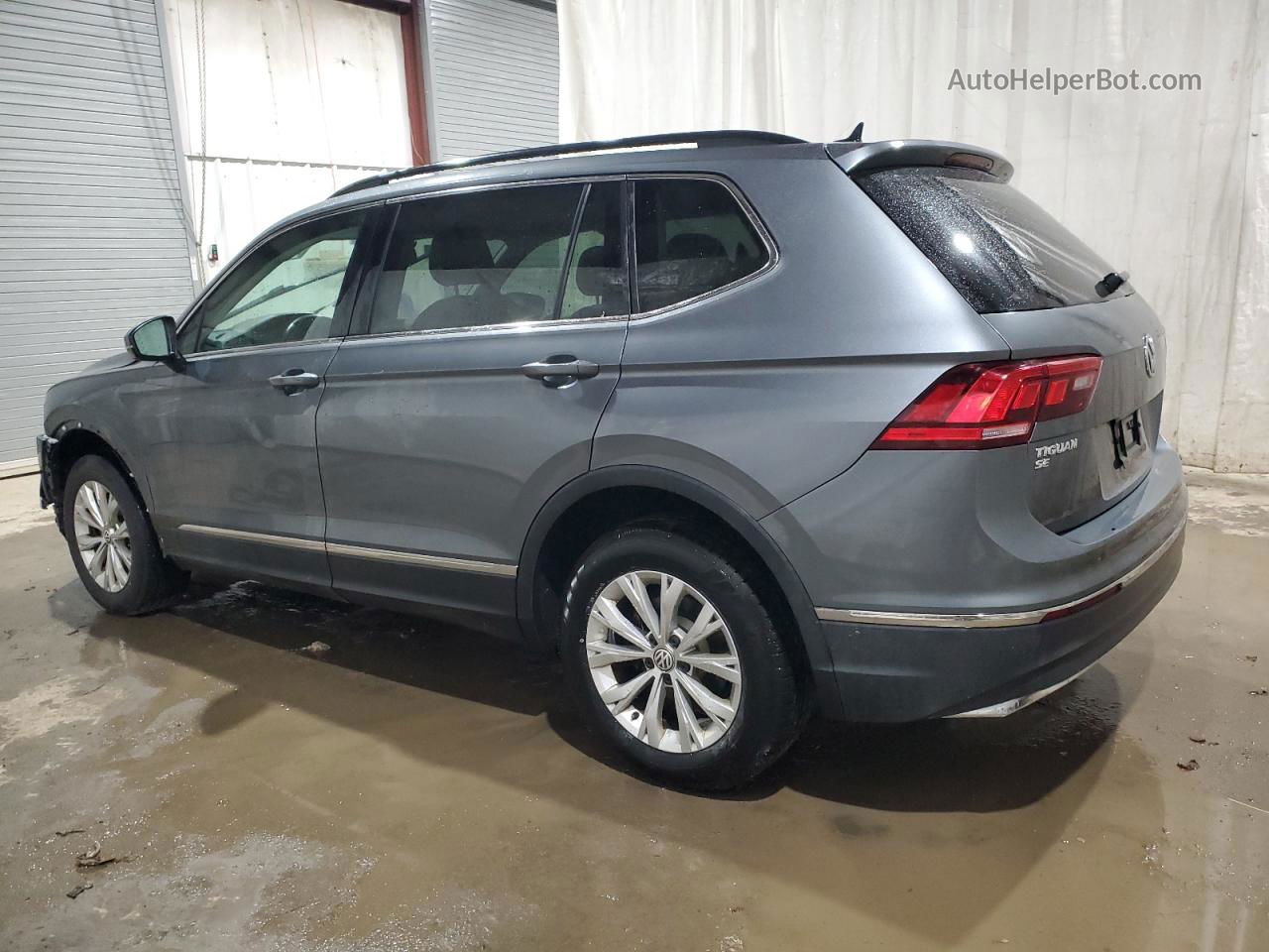 2018 Volkswagen Tiguan Se Gray vin: 3VV2B7AX1JM015355