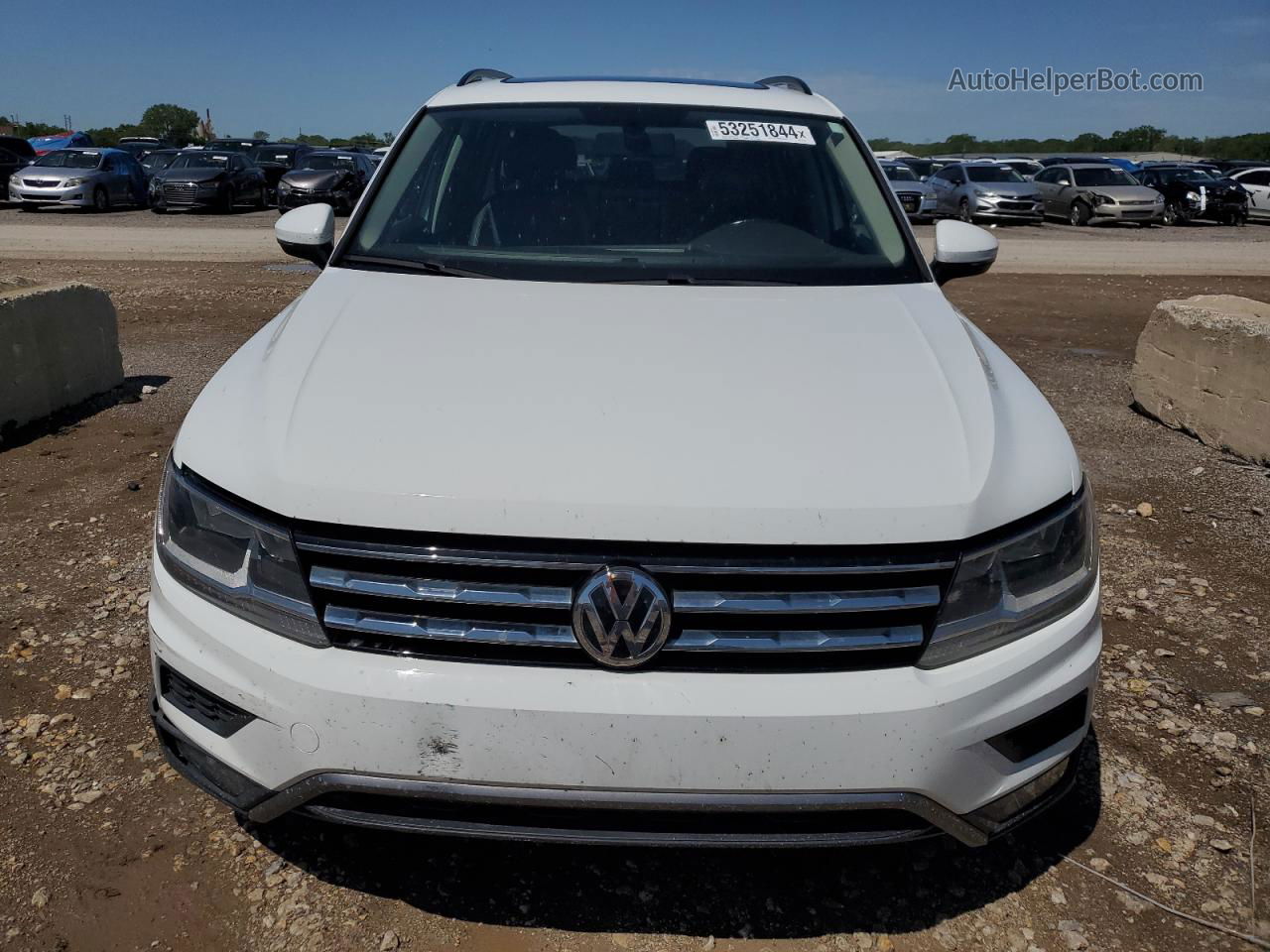 2018 Volkswagen Tiguan Se White vin: 3VV2B7AX1JM023116