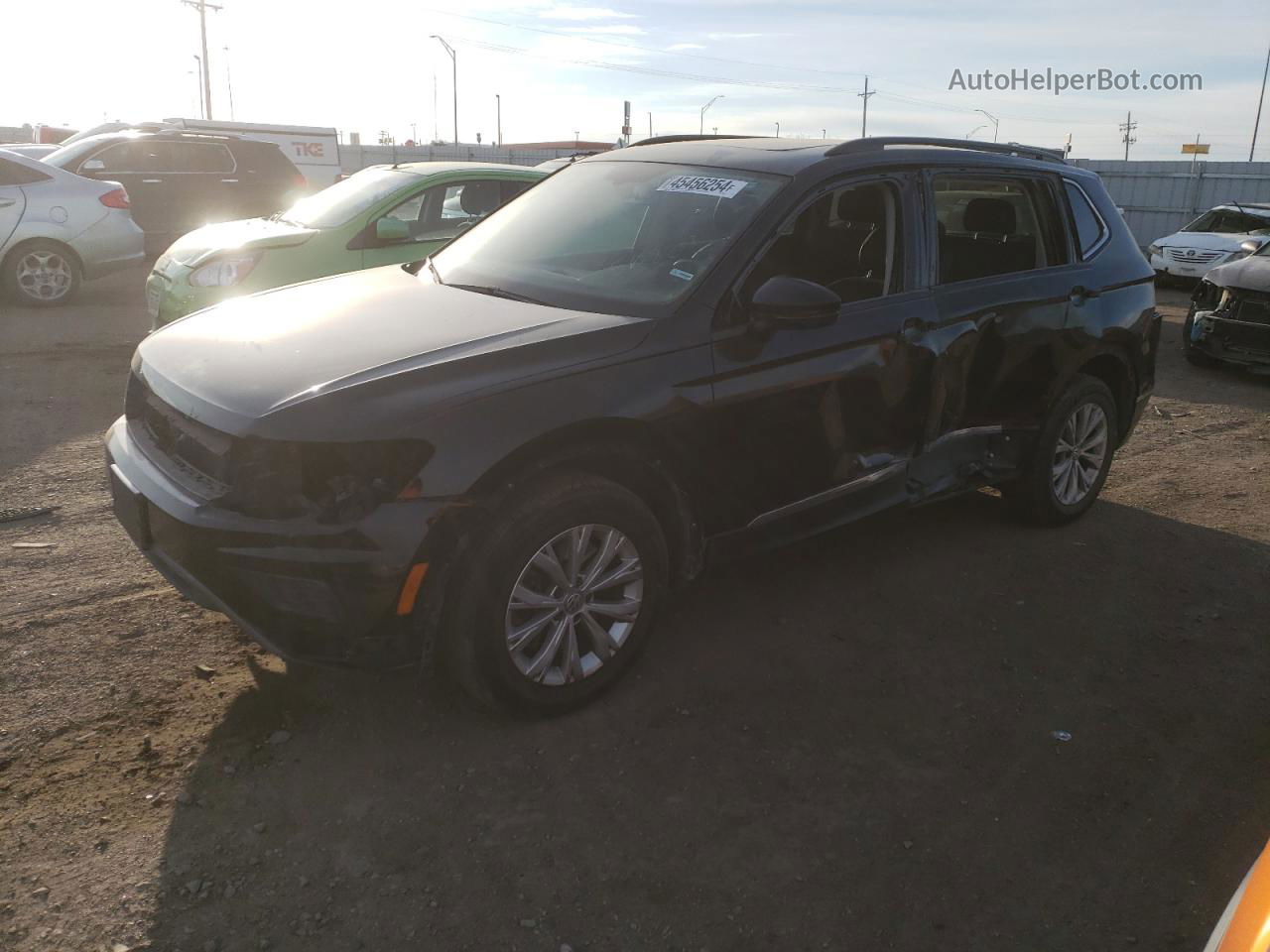 2018 Volkswagen Tiguan Se Black vin: 3VV2B7AX1JM050834