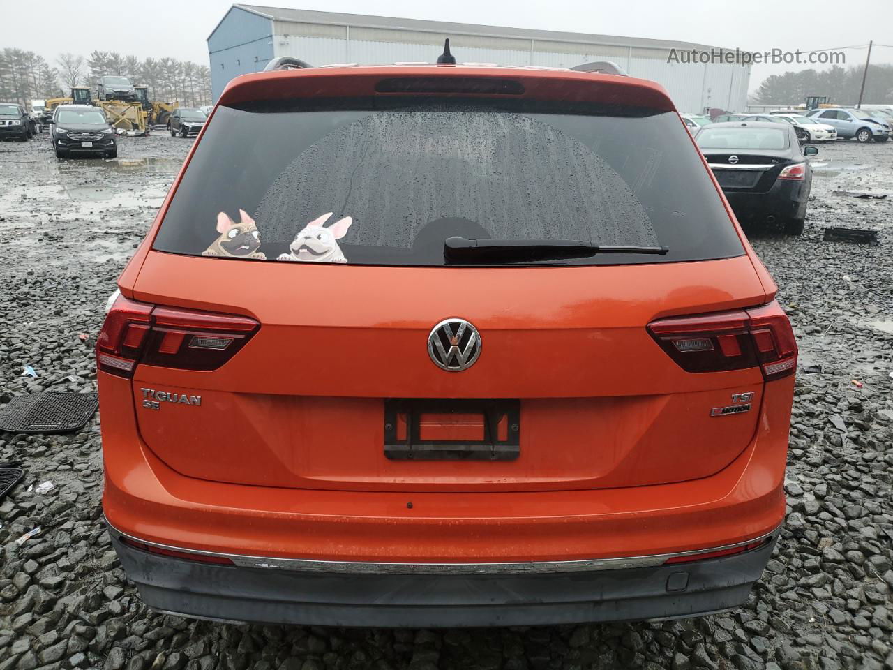 2018 Volkswagen Tiguan Se Orange vin: 3VV2B7AX1JM175073
