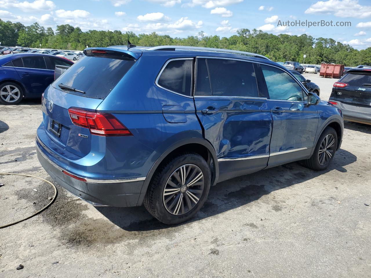 2019 Volkswagen Tiguan Se Синий vin: 3VV2B7AX1KM016393
