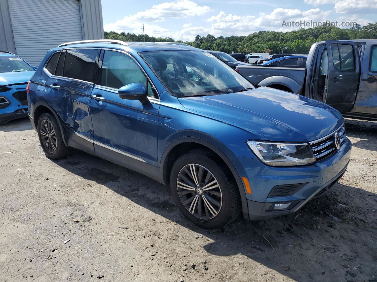 2019 Volkswagen Tiguan Se Синий vin: 3VV2B7AX1KM016393