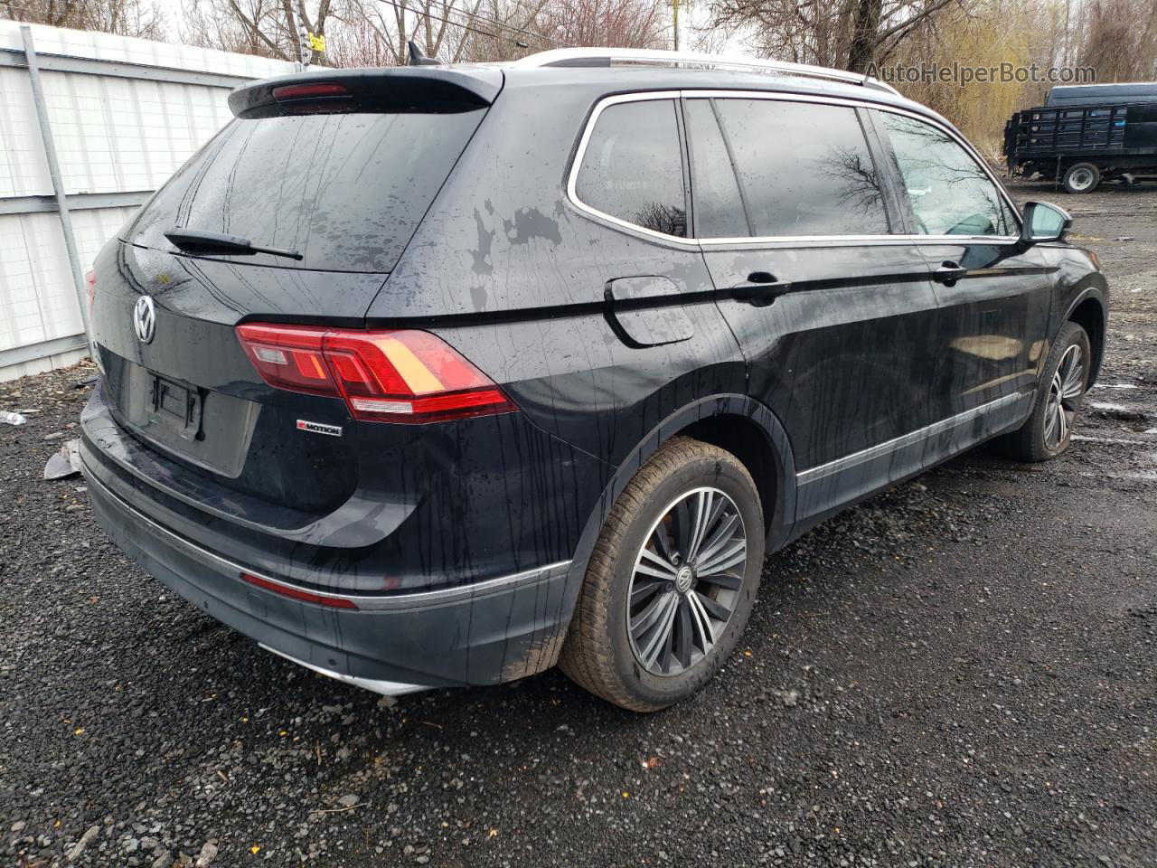 2019 Volkswagen Tiguan Se Black vin: 3VV2B7AX1KM057896