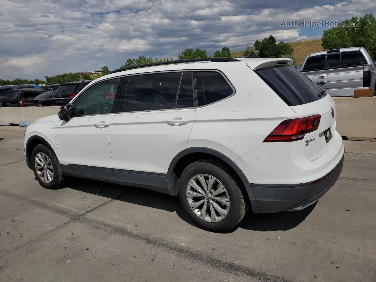 2019 Volkswagen Tiguan Se Белый vin: 3VV2B7AX1KM145363