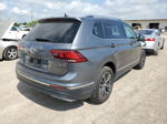 2018 Volkswagen Tiguan Se Gray vin: 3VV2B7AX2JM068582