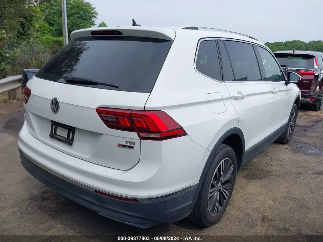 2018 Volkswagen Tiguan 2.0t Se/2.0t Sel Белый vin: 3VV2B7AX2JM074320