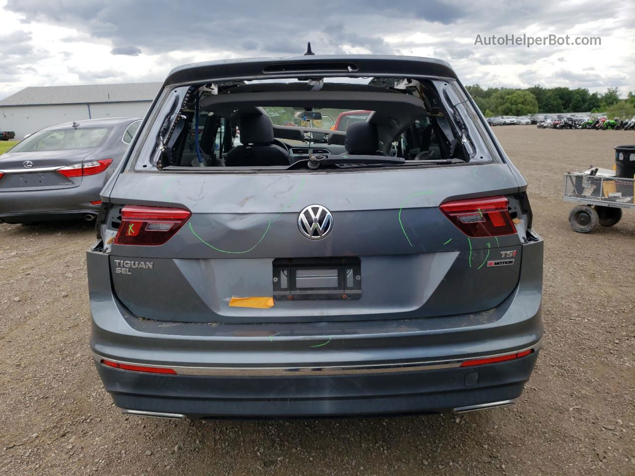 2018 Volkswagen Tiguan Se Silver vin: 3VV2B7AX2JM198085