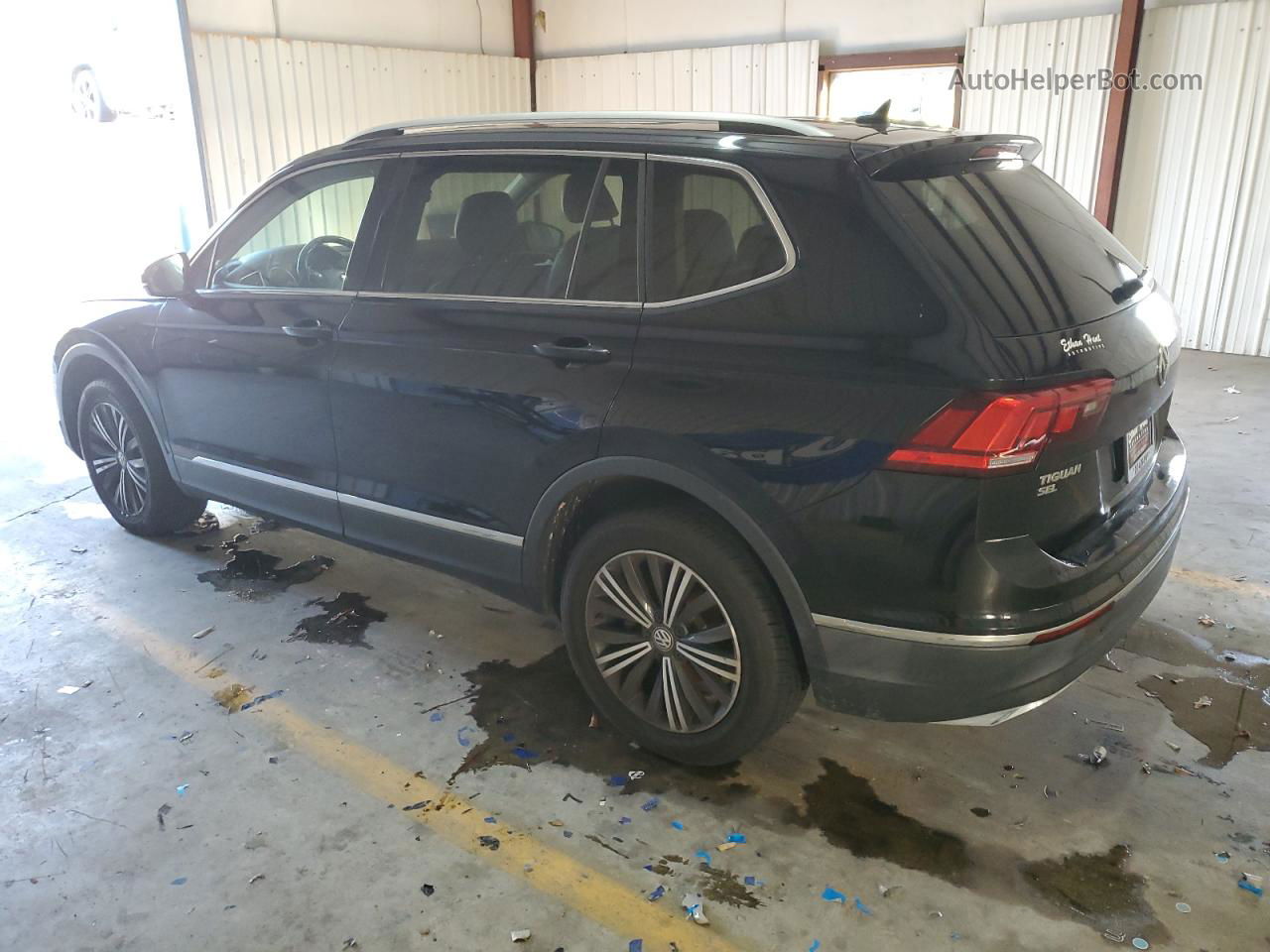 2018 Volkswagen Tiguan Se Black vin: 3VV2B7AX2JM209778