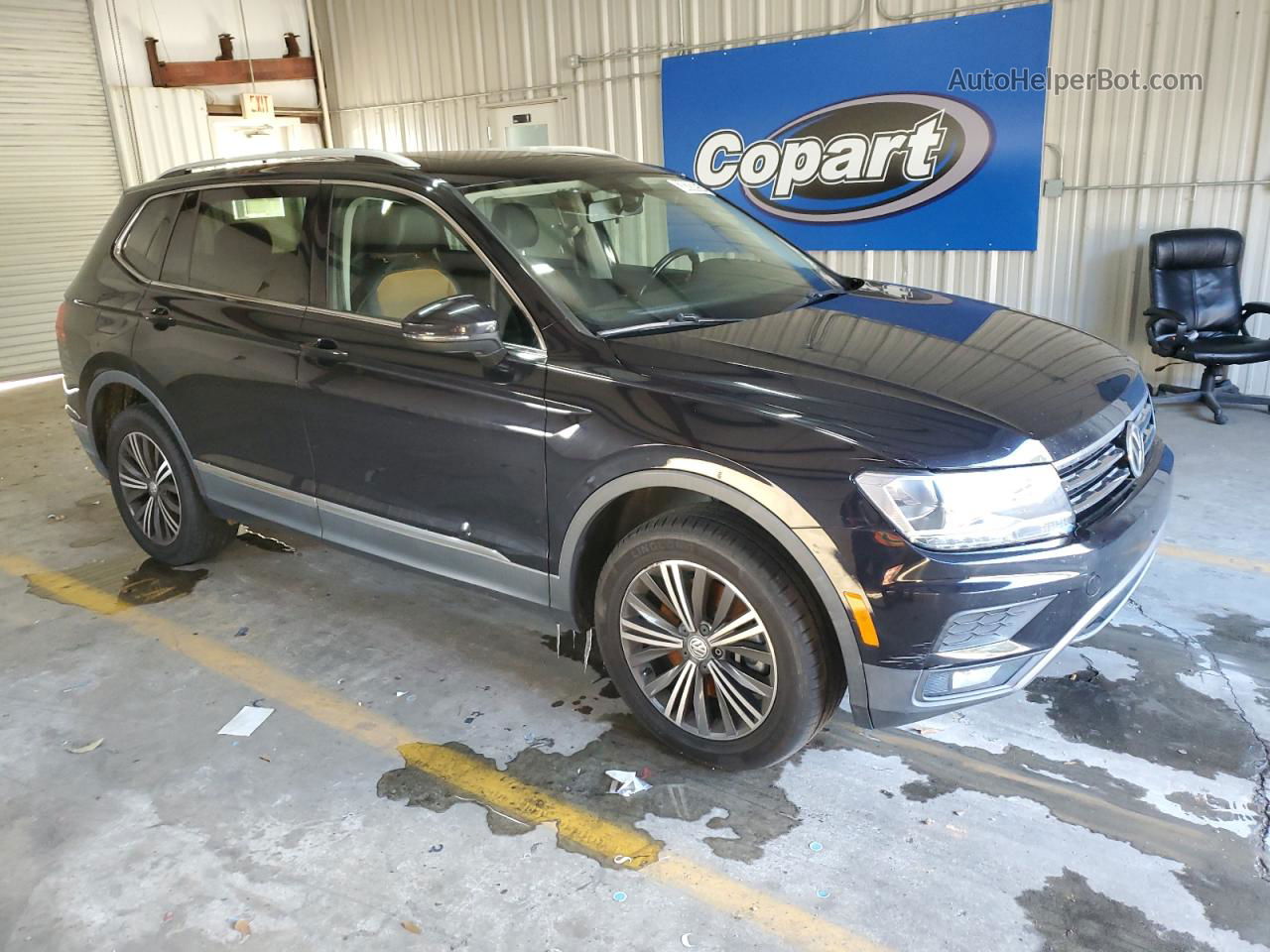 2018 Volkswagen Tiguan Se Black vin: 3VV2B7AX2JM209778