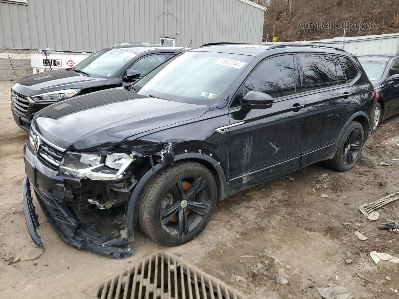 2019 Volkswagen Tiguan Se Черный vin: 3VV2B7AX2KM090938