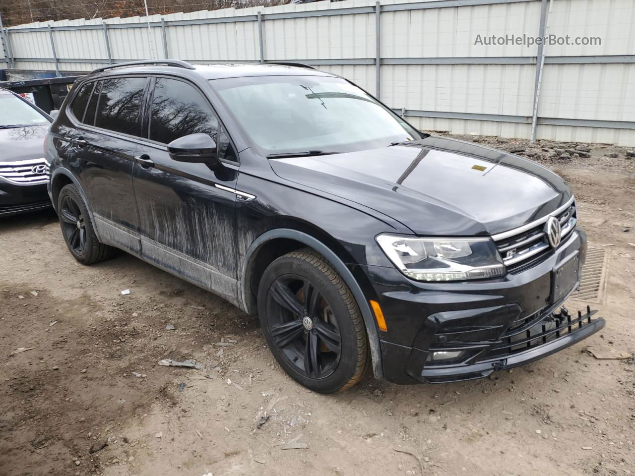 2019 Volkswagen Tiguan Se Черный vin: 3VV2B7AX2KM090938