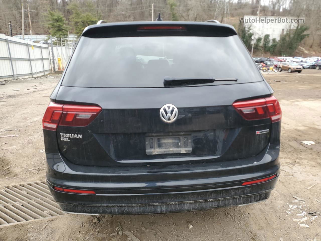 2019 Volkswagen Tiguan Se Черный vin: 3VV2B7AX2KM090938