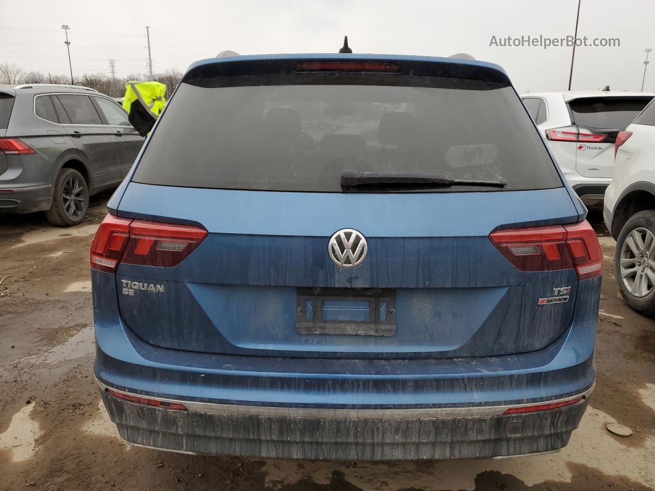 2018 Volkswagen Tiguan Se Black vin: 3VV2B7AX3JM031735