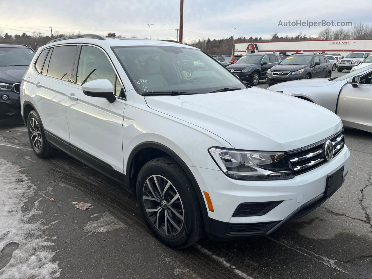 2019 Volkswagen Tiguan Se Белый vin: 3VV2B7AX3KM009414