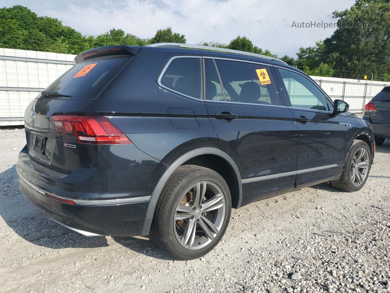 2019 Volkswagen Tiguan Se Black vin: 3VV2B7AX3KM060637