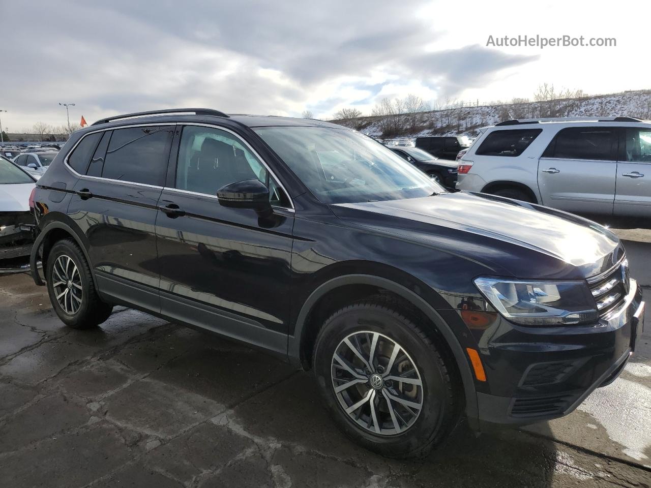 2019 Volkswagen Tiguan Se Черный vin: 3VV2B7AX3KM067023