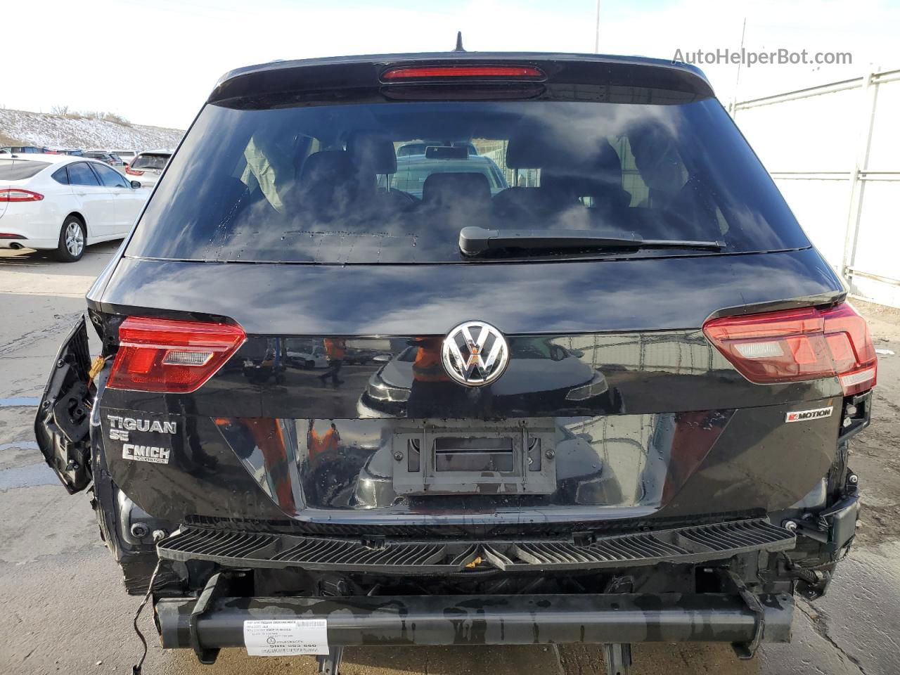 2019 Volkswagen Tiguan Se Черный vin: 3VV2B7AX3KM067023