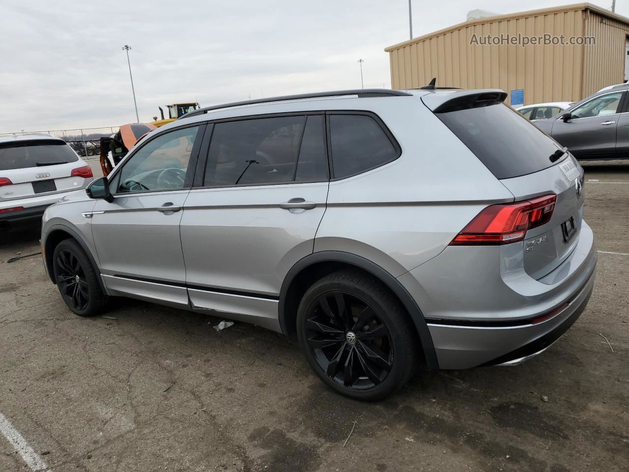 2021 Volkswagen Tiguan Se Серебряный vin: 3VV2B7AX3MM102422