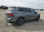 2018 Volkswagen Tiguan Se Gray vin: 3VV2B7AX4JM061715