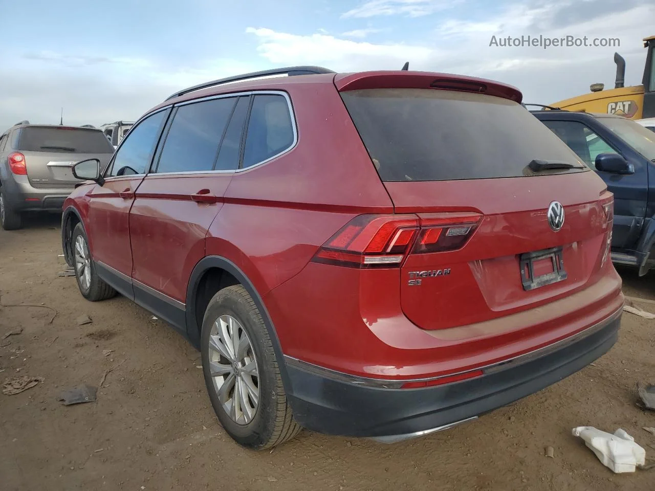 2018 Volkswagen Tiguan Se Red vin: 3VV2B7AX4JM158106