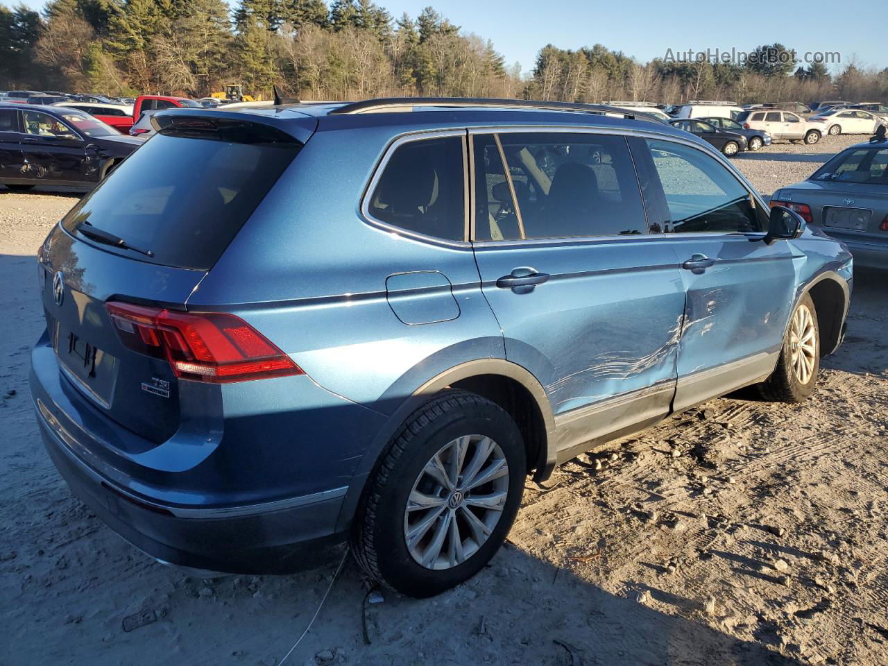 2018 Volkswagen Tiguan Se Синий vin: 3VV2B7AX4JM174659