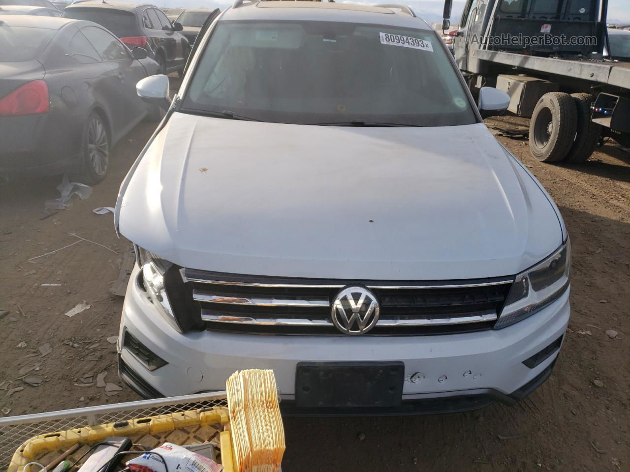 2018 Volkswagen Tiguan Se Белый vin: 3VV2B7AX4JM182762