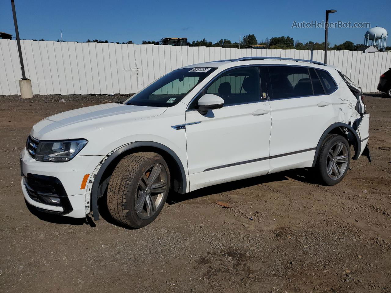 2019 Volkswagen Tiguan Se White vin: 3VV2B7AX4KM067371