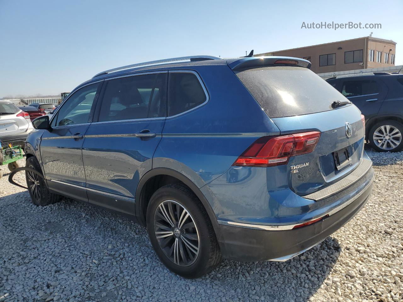 2019 Volkswagen Tiguan Se Blue vin: 3VV2B7AX4KM075387