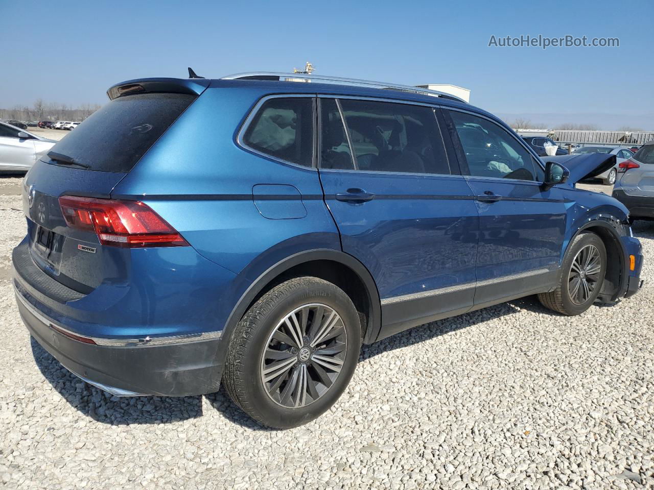 2019 Volkswagen Tiguan Se Blue vin: 3VV2B7AX4KM075387