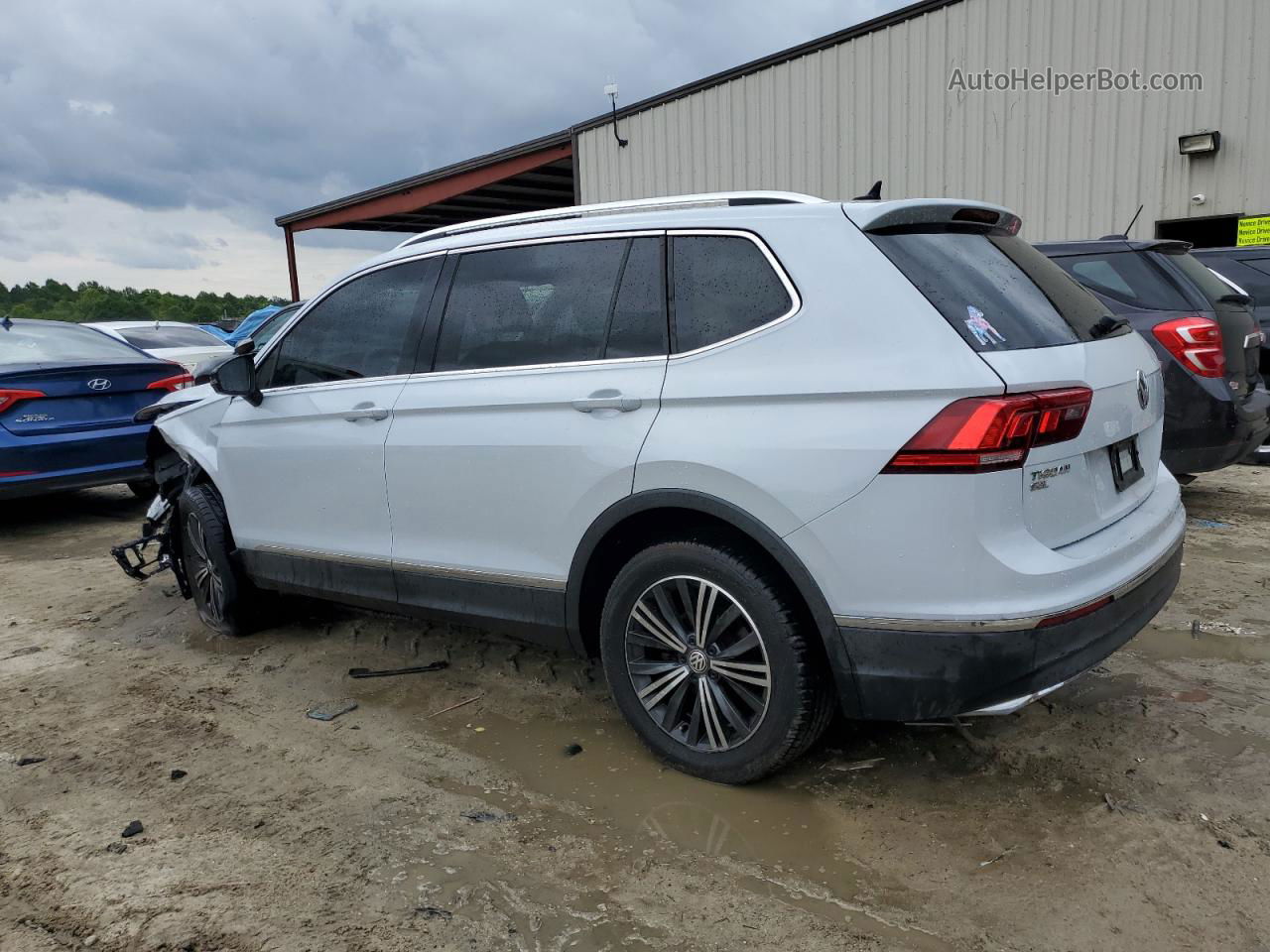 2018 Volkswagen Tiguan Se White vin: 3VV2B7AX5JM036757